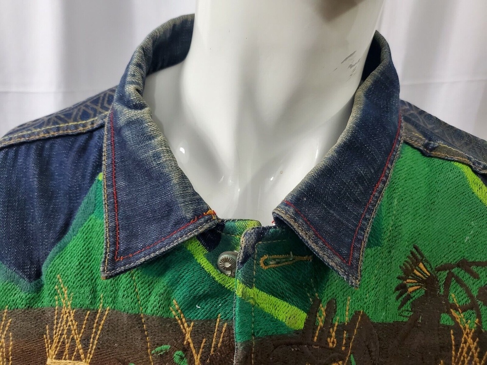 Akademiks Denim Jacket XL Southwestern Cowboy Indian Native America Jean Jacket - Picture 4 of 10
